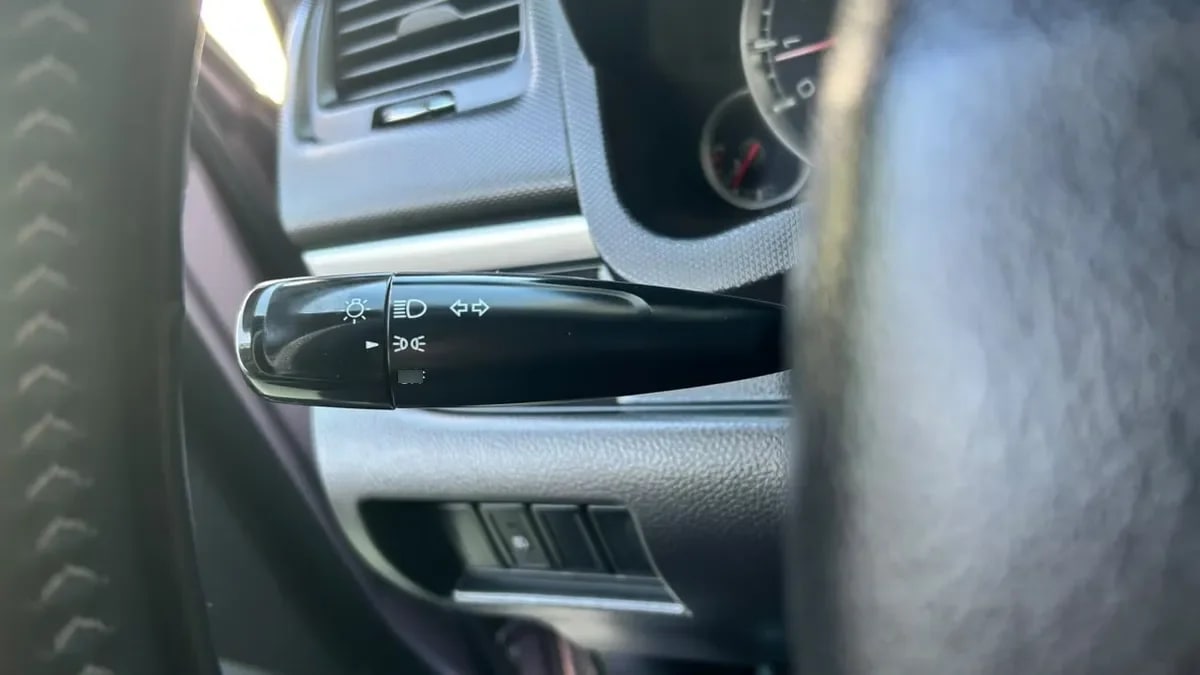 Suzuki Swift Glx 1.2 Mt año 2017