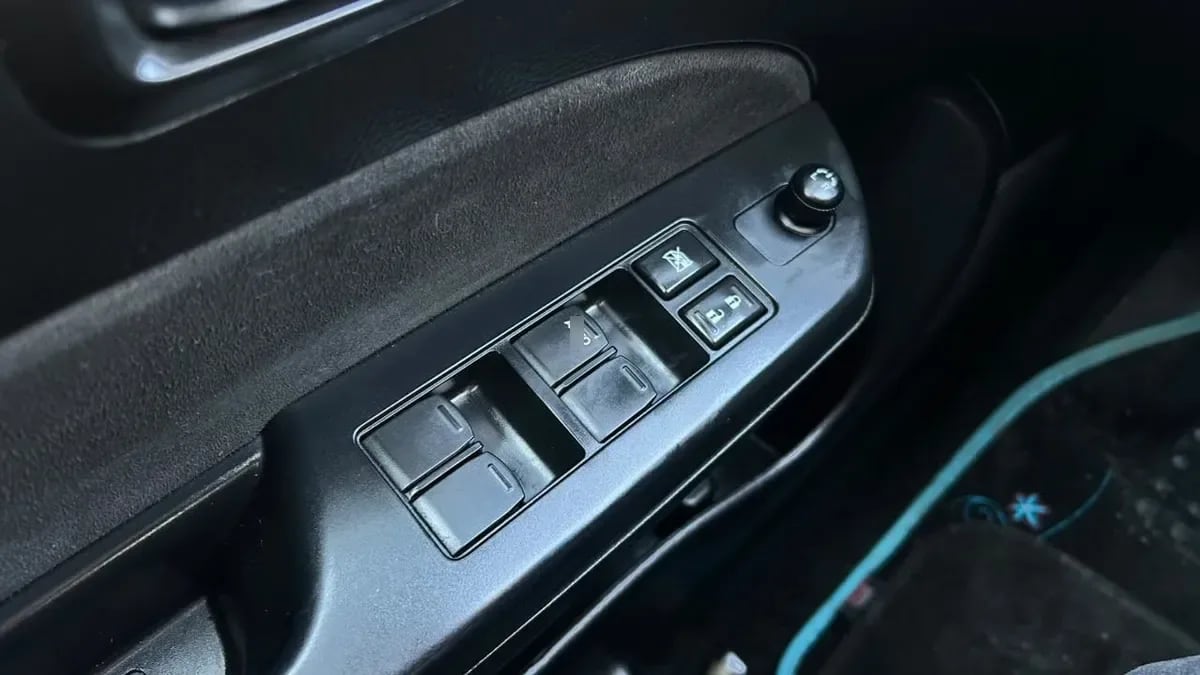 Suzuki Swift Glx 1.2 Mt año 2017