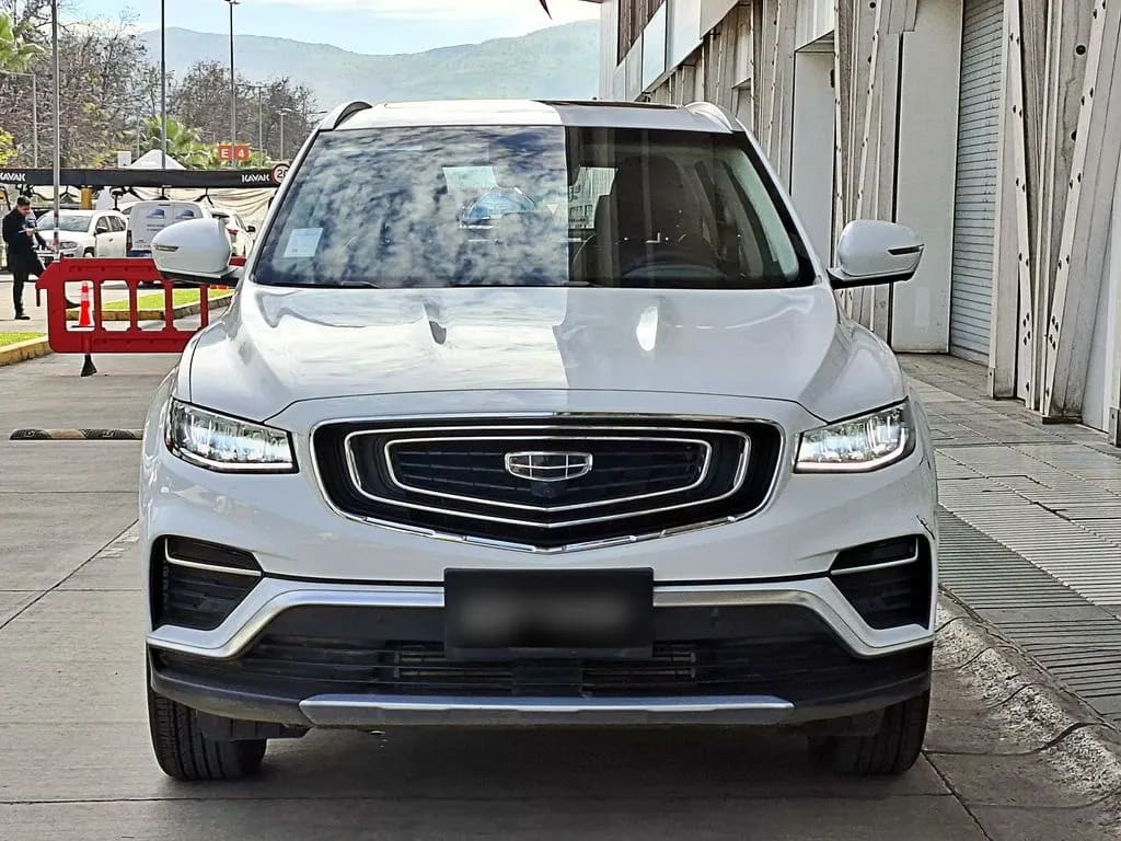 Geely Azkarra 1.5t Luxury 4x4 Dct 7at 5p año 2024