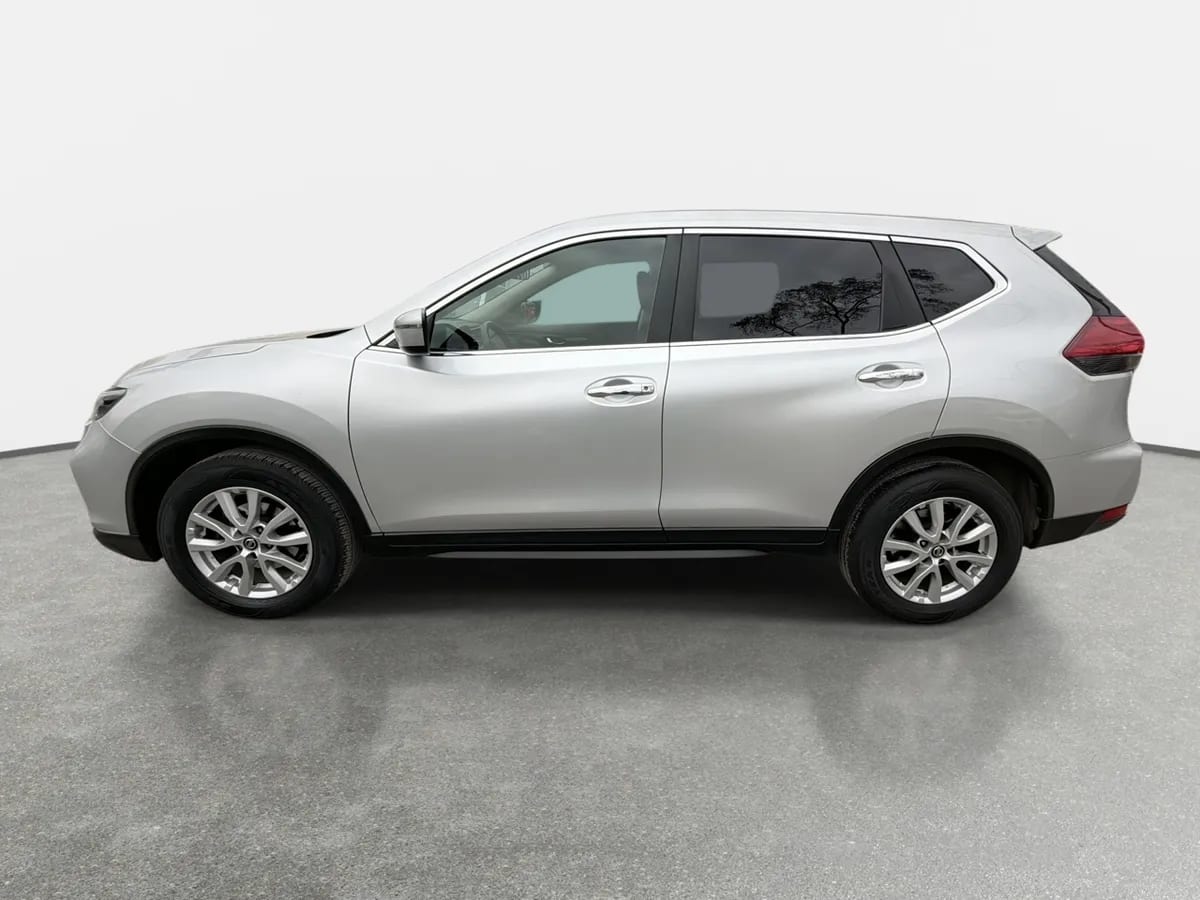 Nissan X-Trail 2.5 Sense Mc 4x2 2row Cvt At 5p año 2022