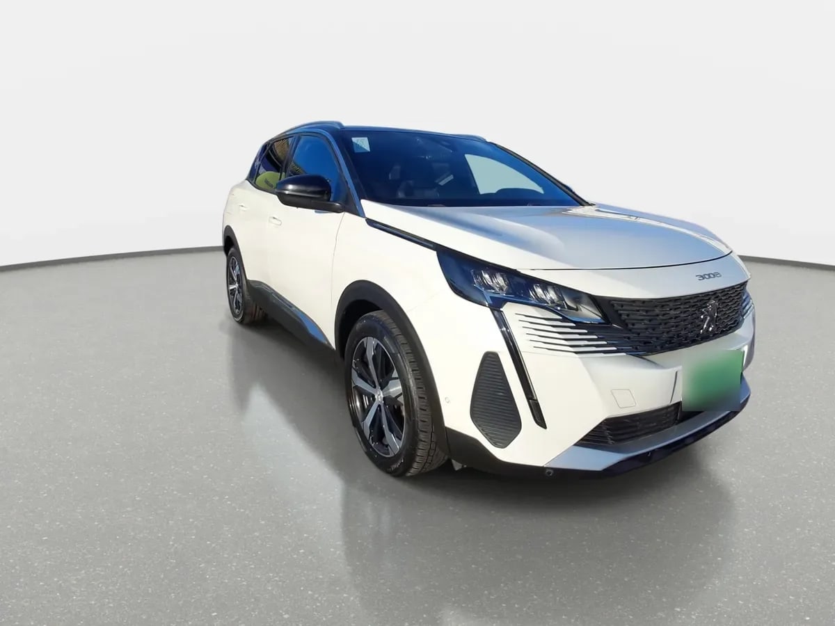 Peugeot 3008 1.5 Allure Pack Bluehdi 130 4x2 Eat8 5p año 2024