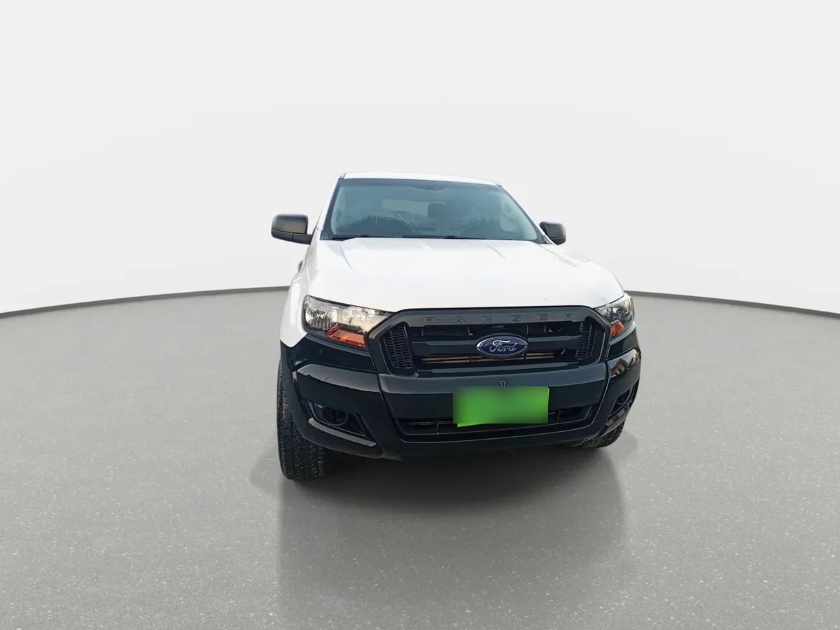 Ford Ranger 2.2 Xl 4x2 Diesel Dob. Cab. Mt 4p año 2023