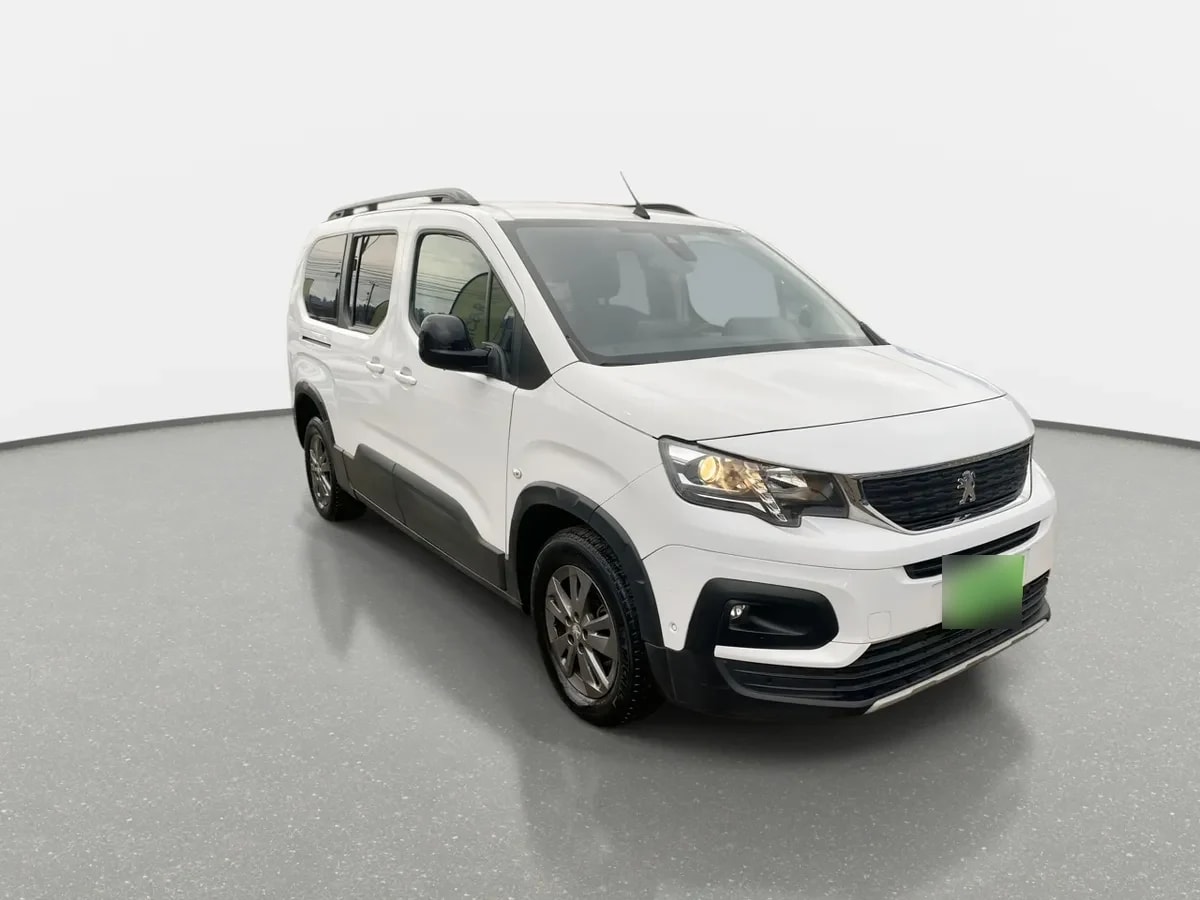 Peugeot Rifter 1.5 Allure Bluehdi Diesel 4x2 130hp Eat8 5p año 2023