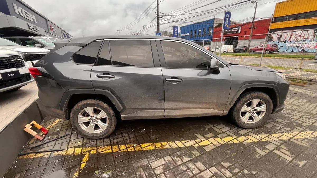 Toyota Rav 4 2.0 Le 4x2 Cvt At 5p año 2019