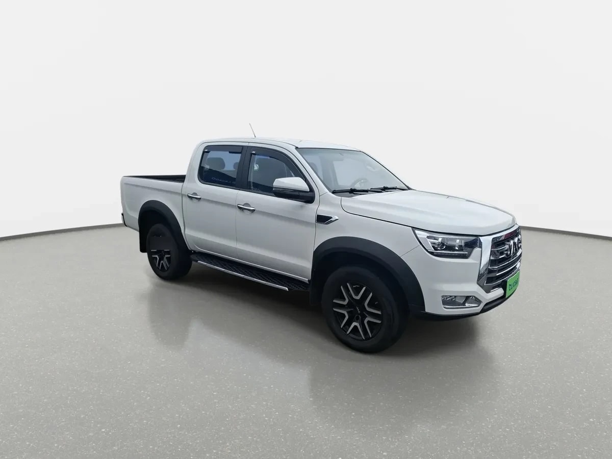 JAC T8 2.0 Luxury 4x2 Diesel Euro6 Mt 4p año 2026