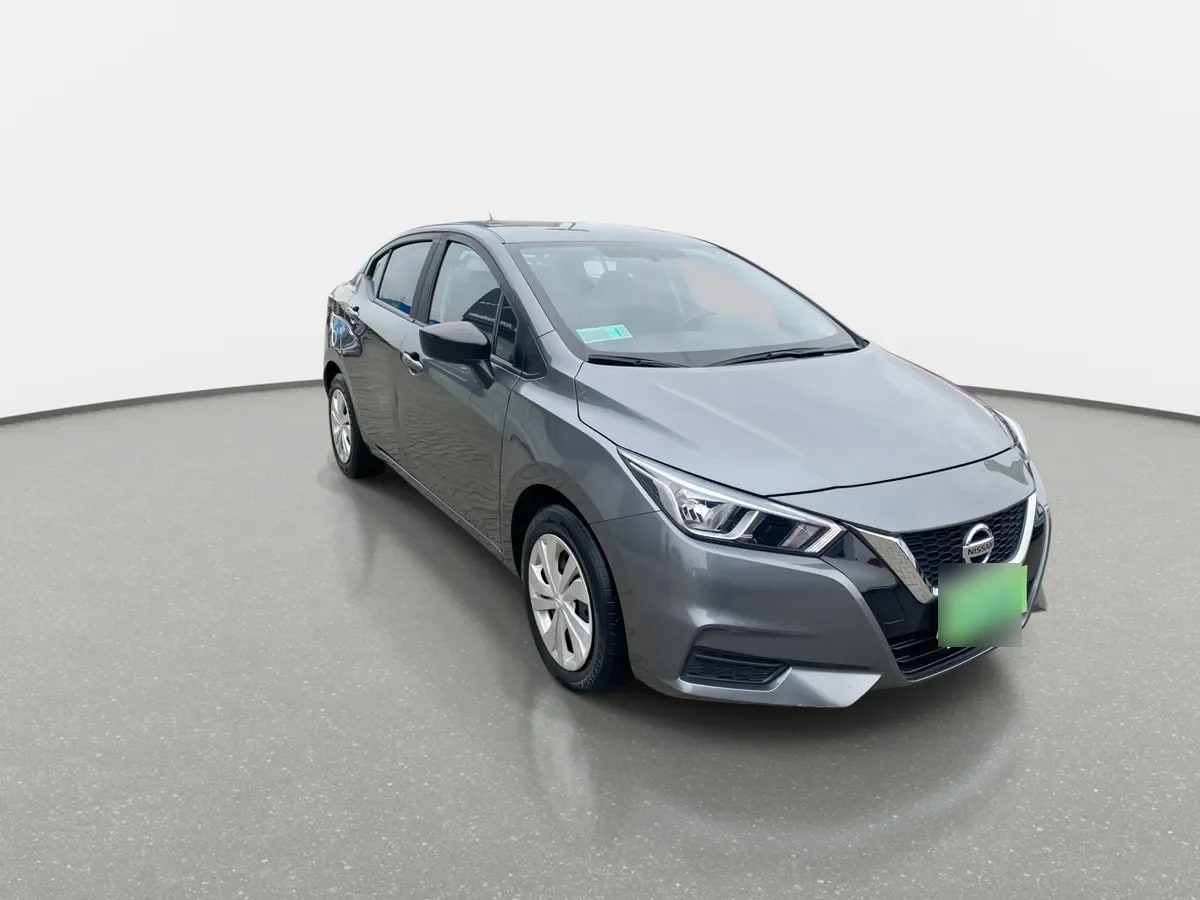Nissan Versa 1.6 Sense 4x2 Mt 4p año 2023