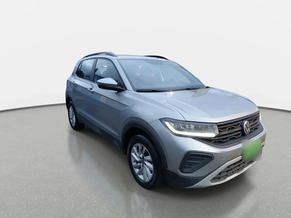 Volkswagen T-Cross 1.0 Tsi Trendline 4x2 5mt 5p año 2025