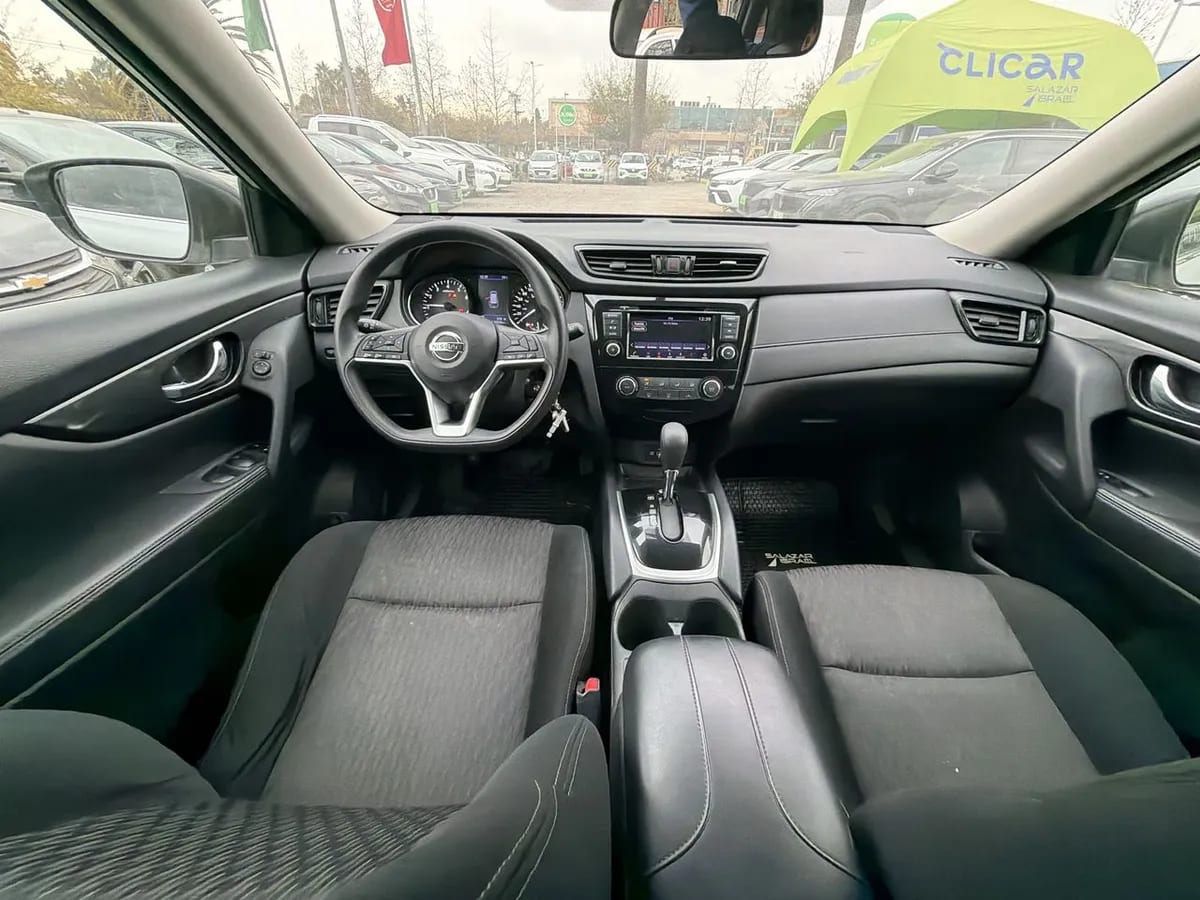 Nissan X-Trail 2.5 Sense Mc 4x2 2row Cvt At 5p año 2022