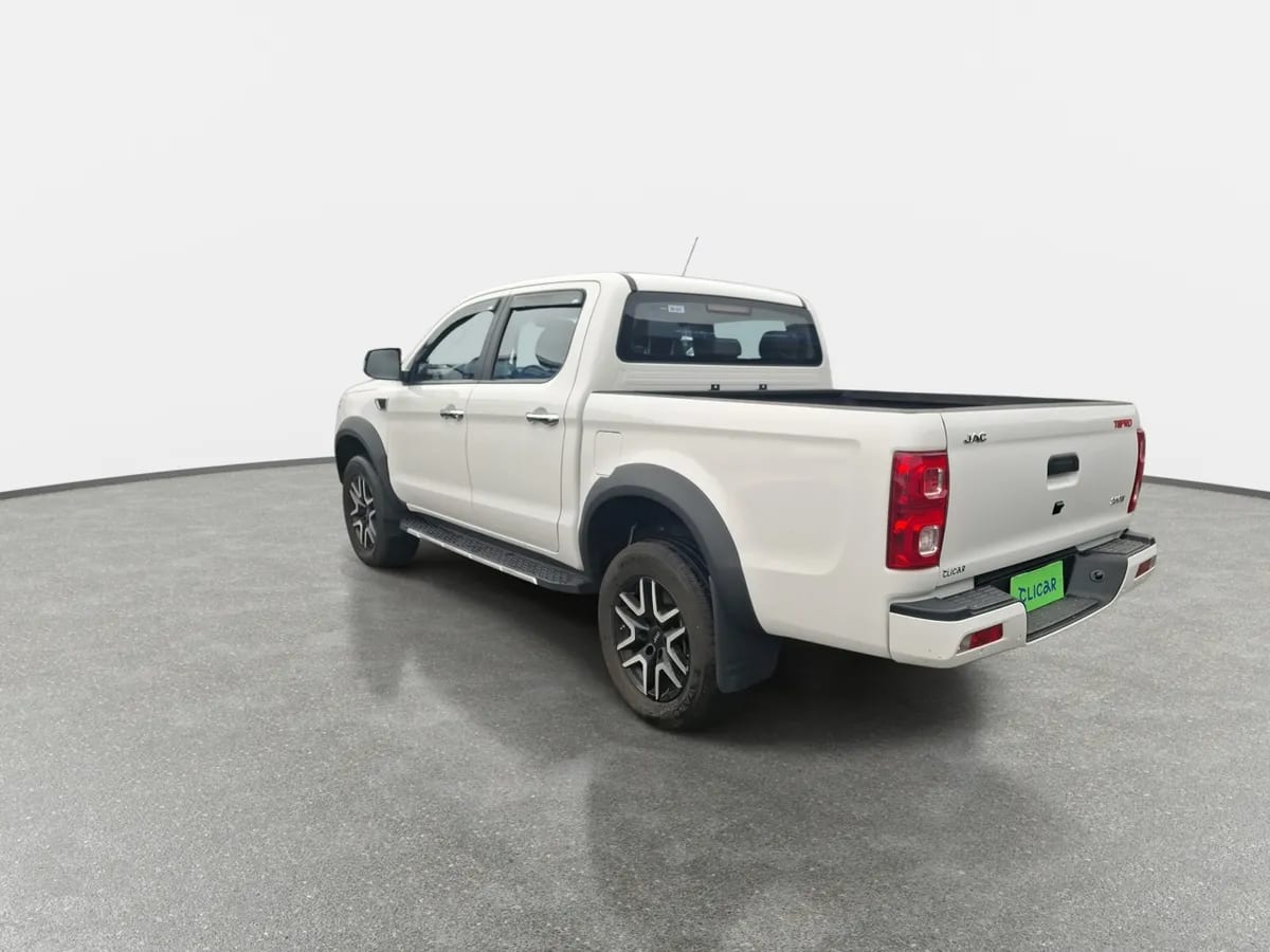 JAC T8 2.0 Luxury 4x2 Diesel Euro6 Mt 4p año 2026