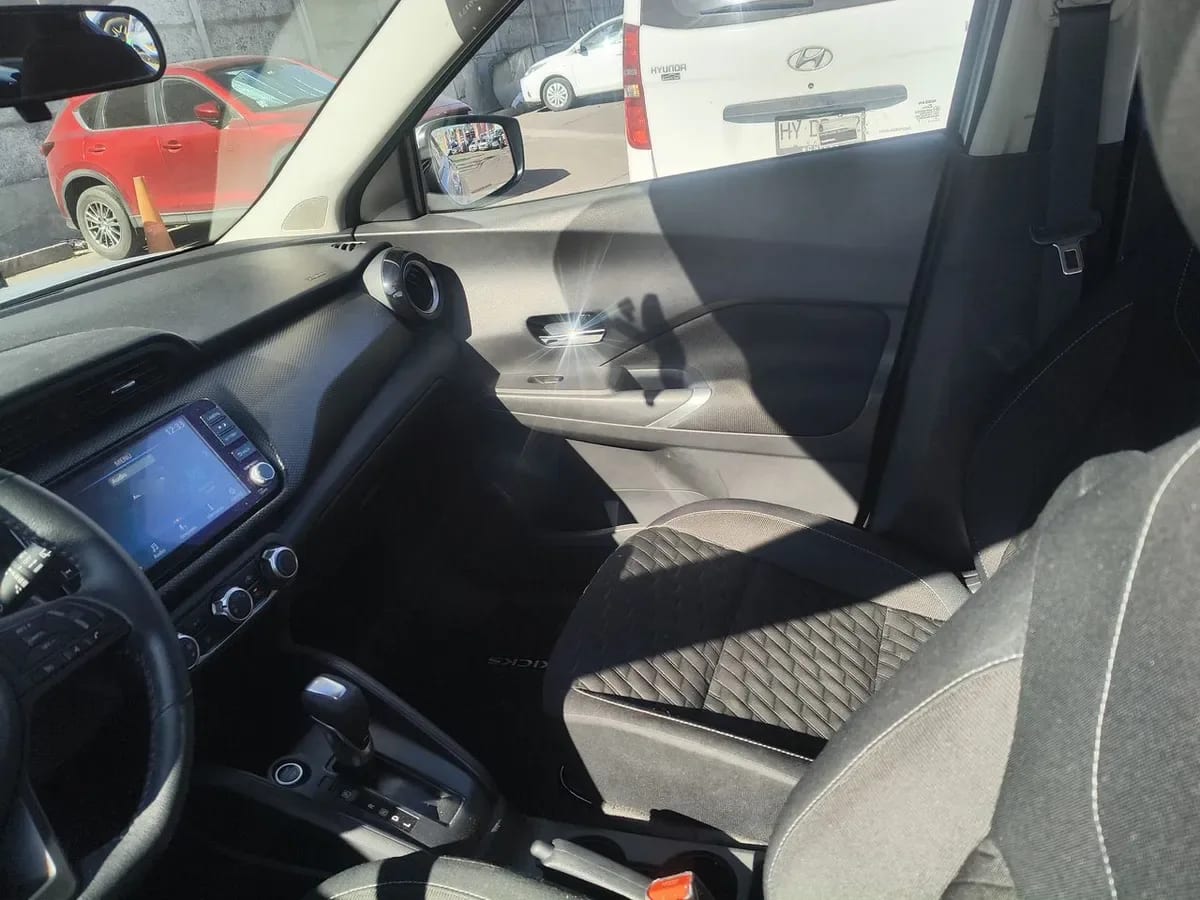 Nissan Kicks 1.6 Advance 4x2 Cvt At 5p año 2023
