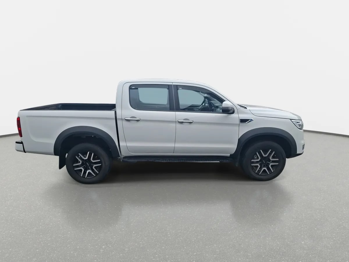 JAC T8 2.0 Luxury 4x2 Diesel Euro6 Mt 4p año 2026