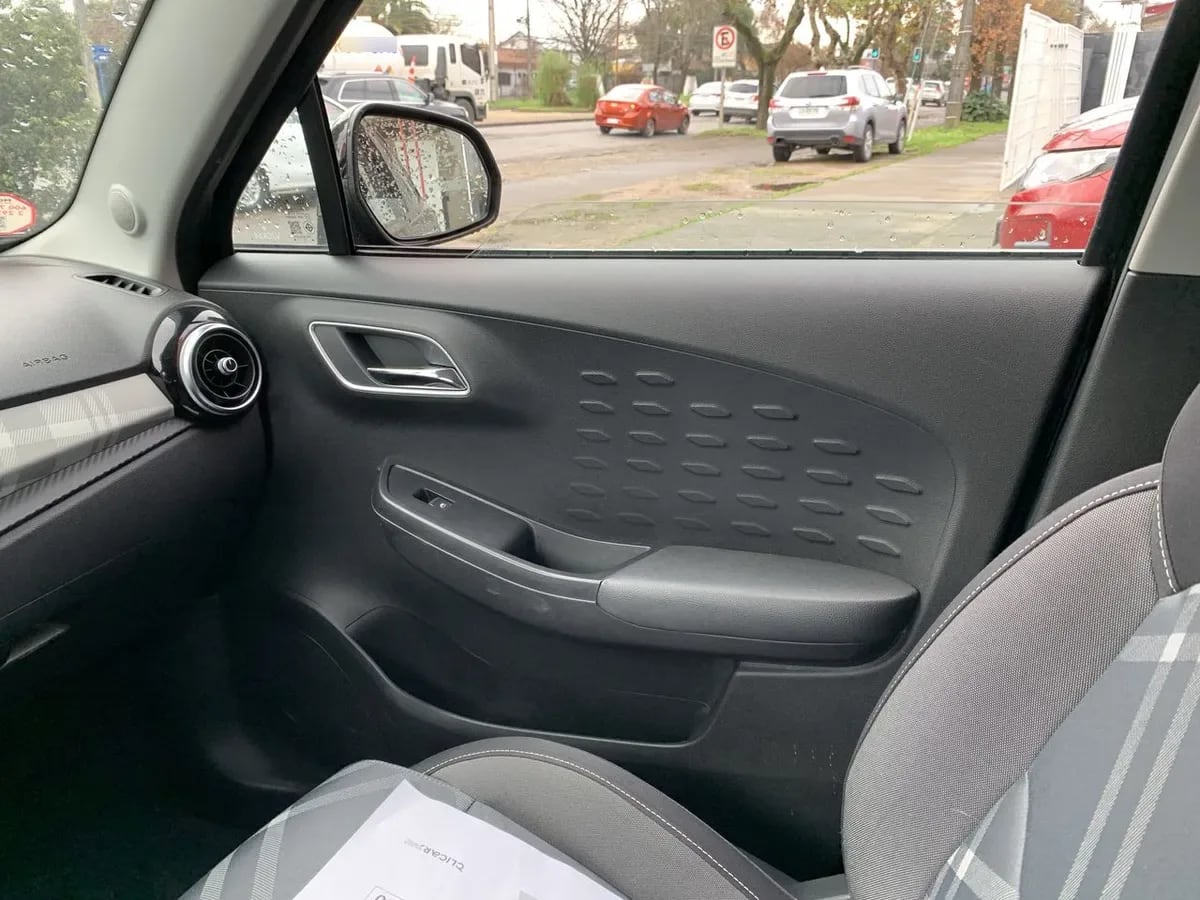 MG Mg 3 1.5 Com 2wd Hb Mt 5p año 2026