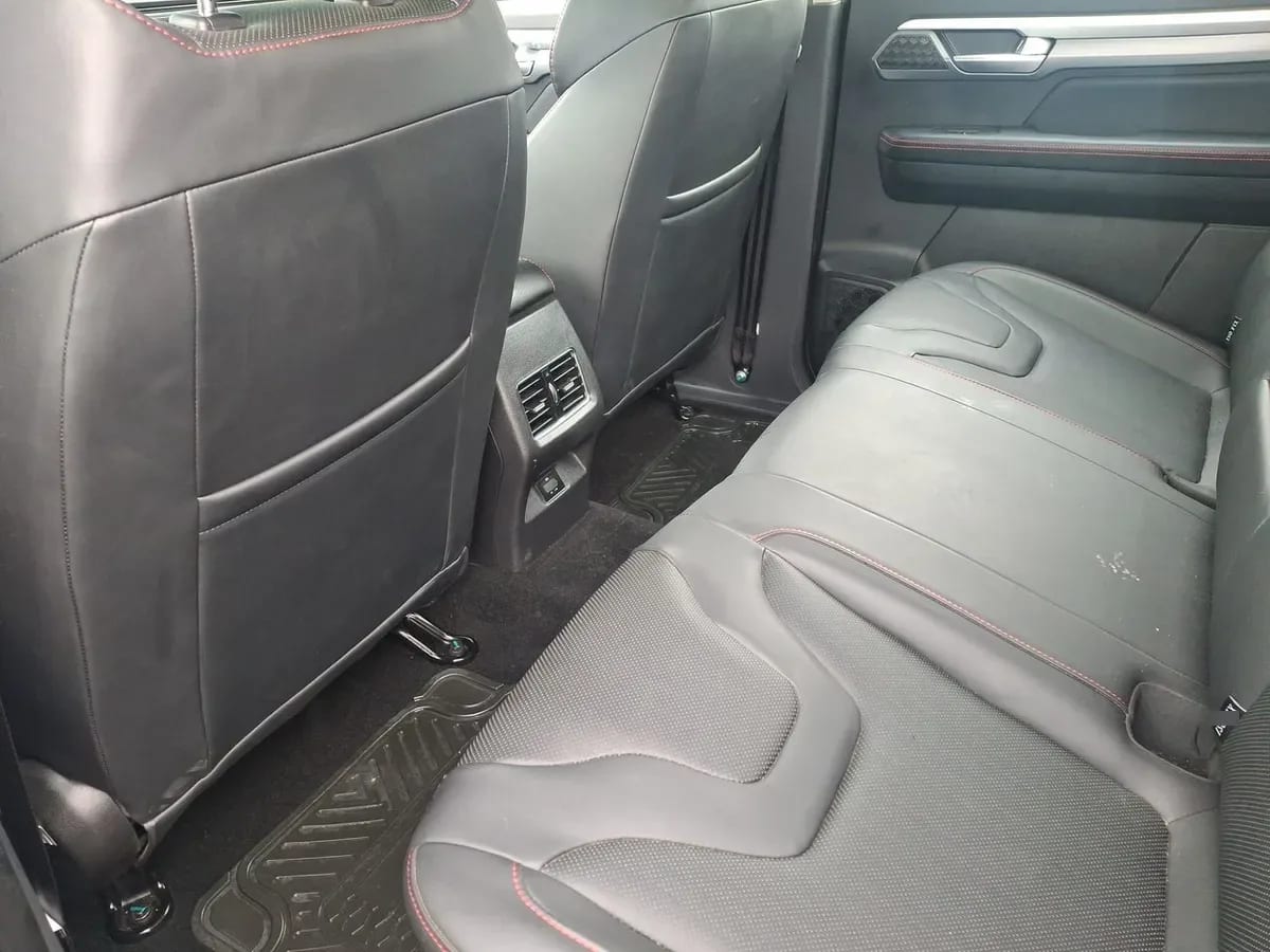 JAC T8 2.0 Luxury 4x2 Diesel Euro6 Mt 4p año 2026