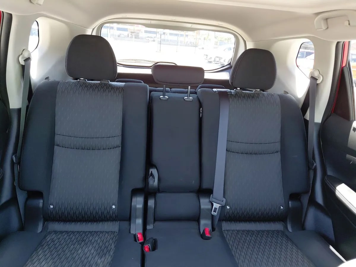 Nissan X-Trail 2.5 Advance Mc 4x2 Cvt At 5p año 2023