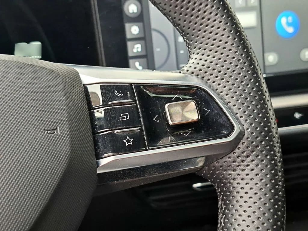 MG One 1.5t Dlx 4x2 Cvt At 5p año 2023
