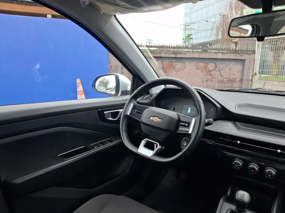 Chevrolet Sail 1.5 Nb Lt R 4x2 Sdn Mt 4p año 2024