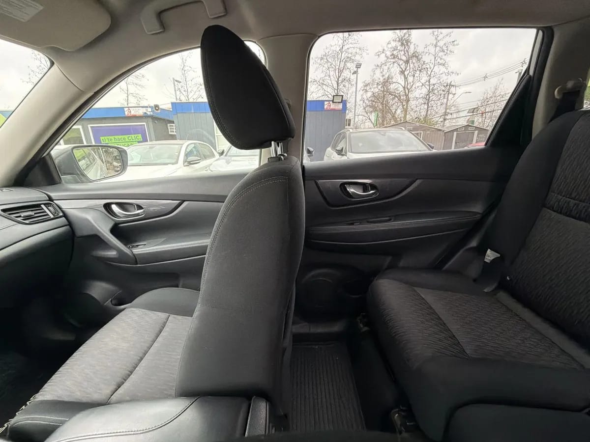 Nissan X-Trail 2.5 Sense Mc 4x2 2row Cvt At 5p año 2022