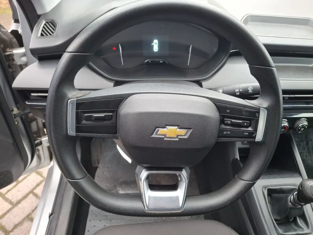Chevrolet Sail 1.5 Nb Lt R 4x2 Sdn Mt 4p año 2024