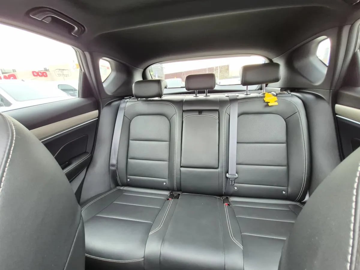 Geely Coolray 1.5 Gf Sport 4x2 At 5p año 2023