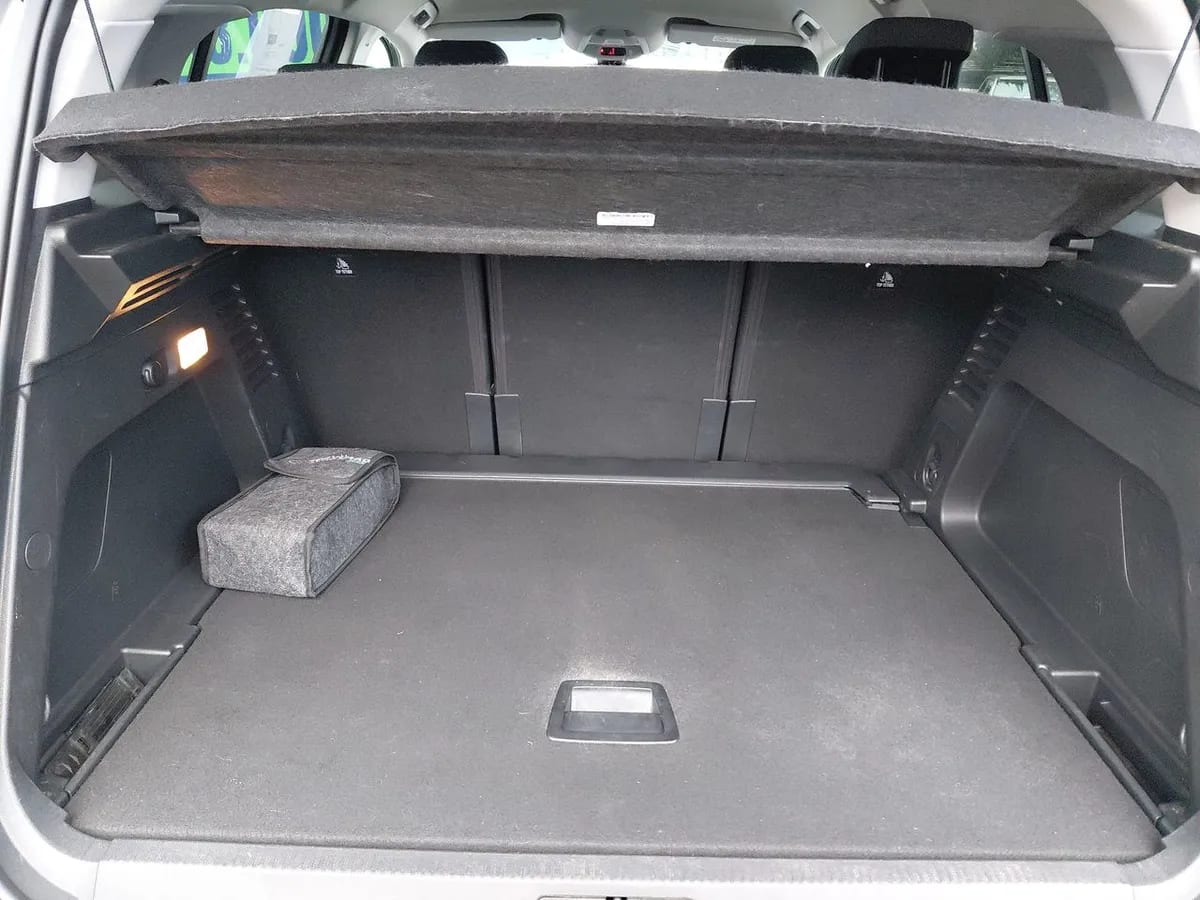 Citroen C5 Aircross 1.5 Feel Pack Diesel 4x2 130 Ss Eat8 At 5p año 2024