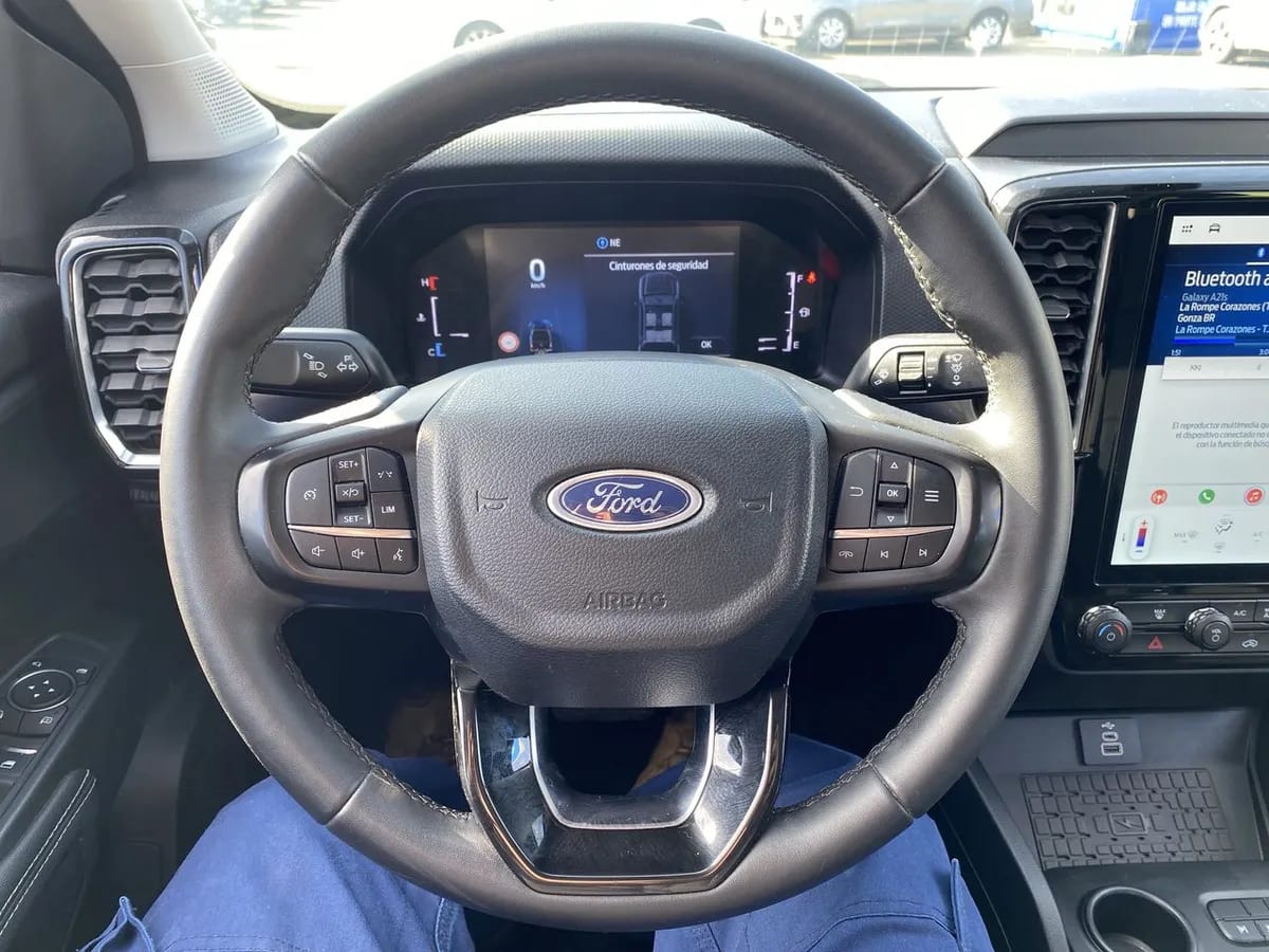 Ford Ranger 2.0 Xlt Diesel 4x2 Dob. Cab. At 4p año 2025