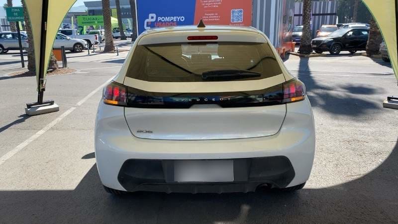 Peugeot 208 1.2 Style Puretech 75 4x2 Mt 5p año 2023