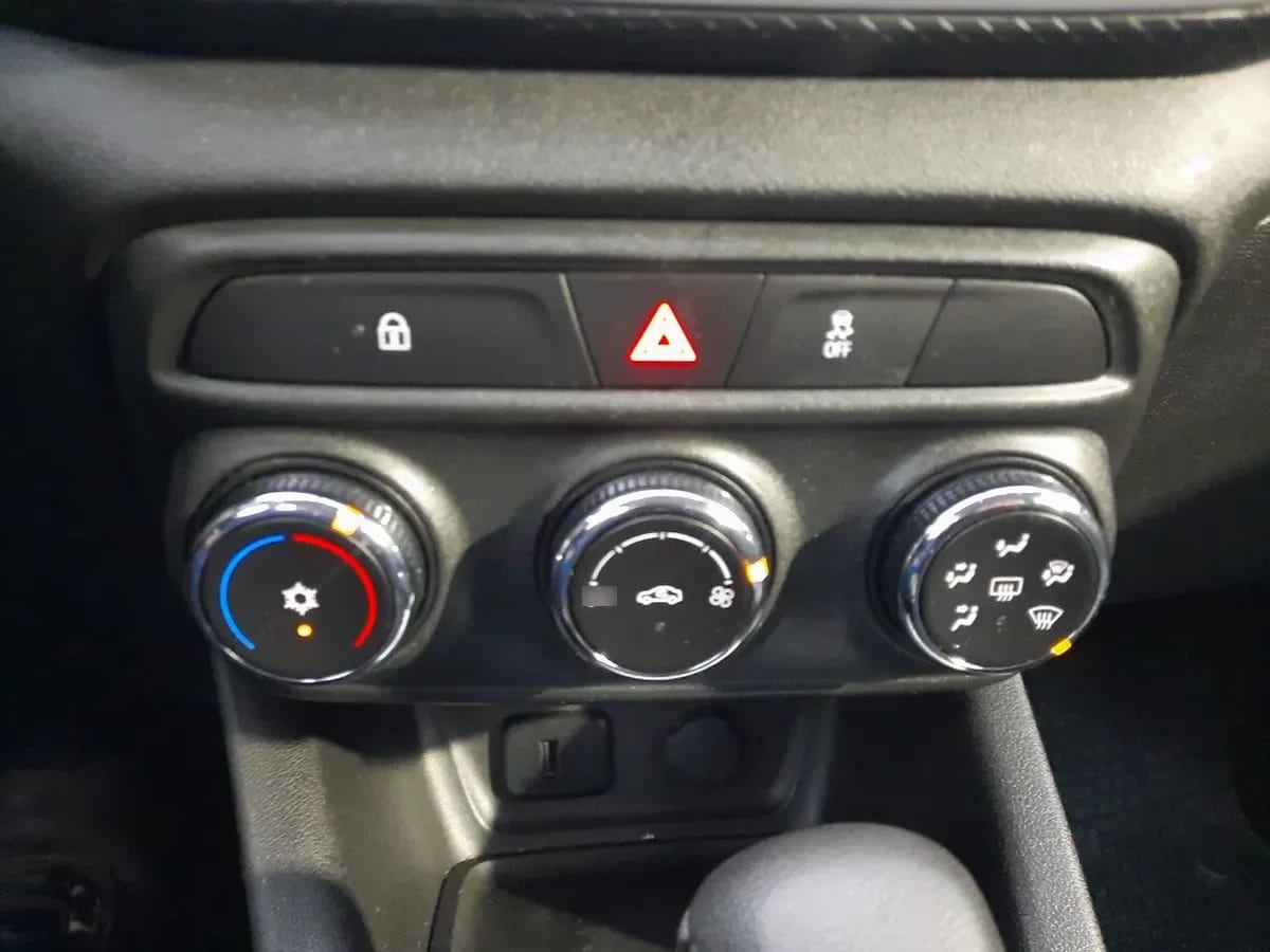 Chevrolet Tracker 1.2t Ltz Fwd At 5p año 2023