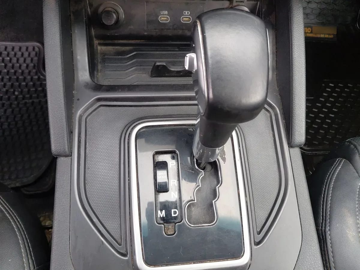 Ssangyong Musso 2.2 Td Limited Plus Diesel 4wd Nueva Radio At6 4p año 2025