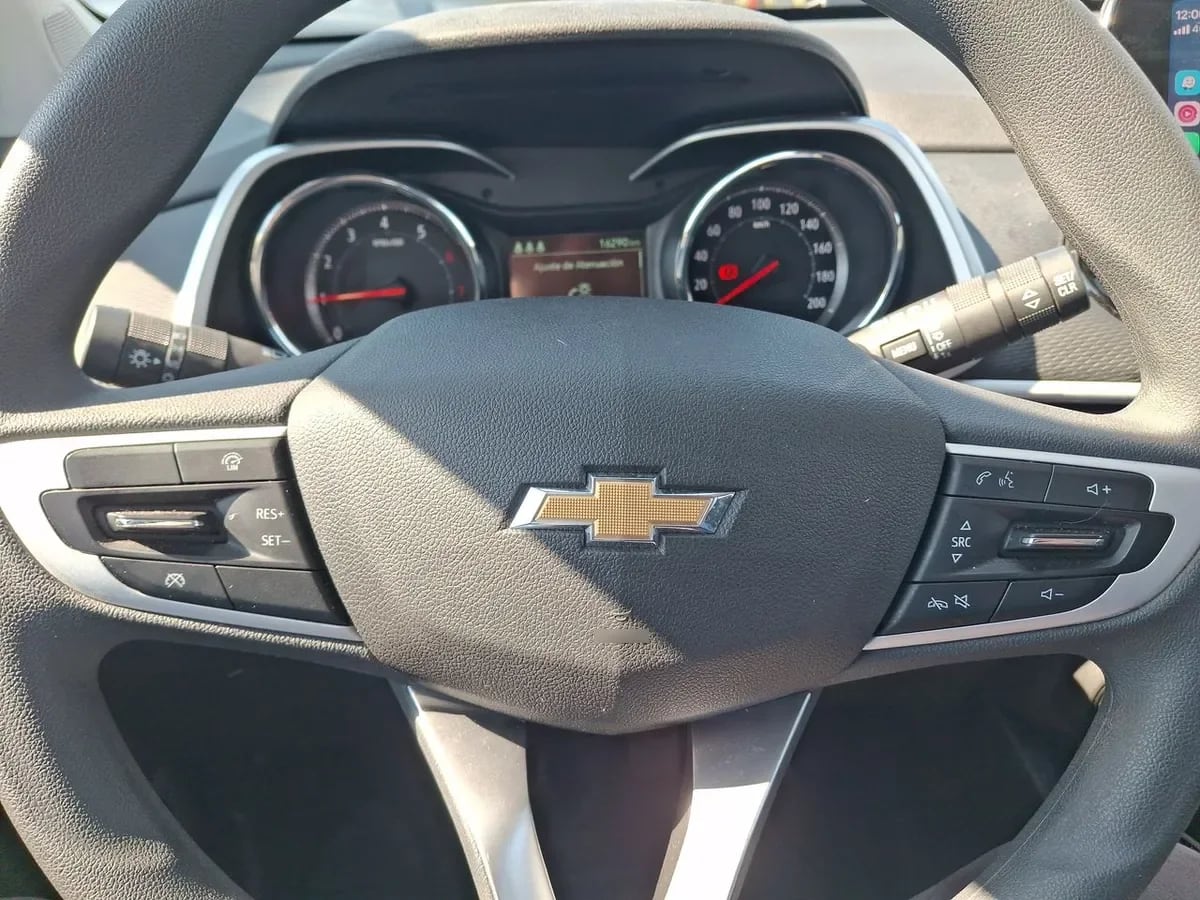 Chevrolet Tracker 1.2t Ltz T 4x2 Mt 5p año 2026