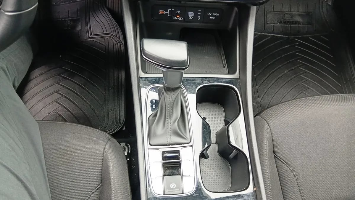 Hyundai Tucson 2.0 Nx4 Plus Fl Diesel 2wd At 5p año 2025