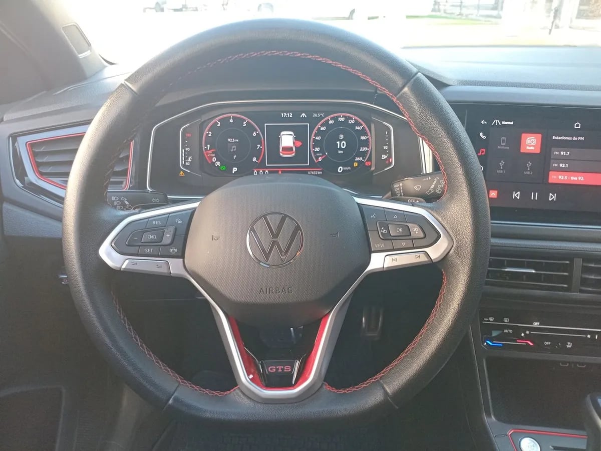 Volkswagen Polo 1.4 Gts 4x2 At6 5p año 2024