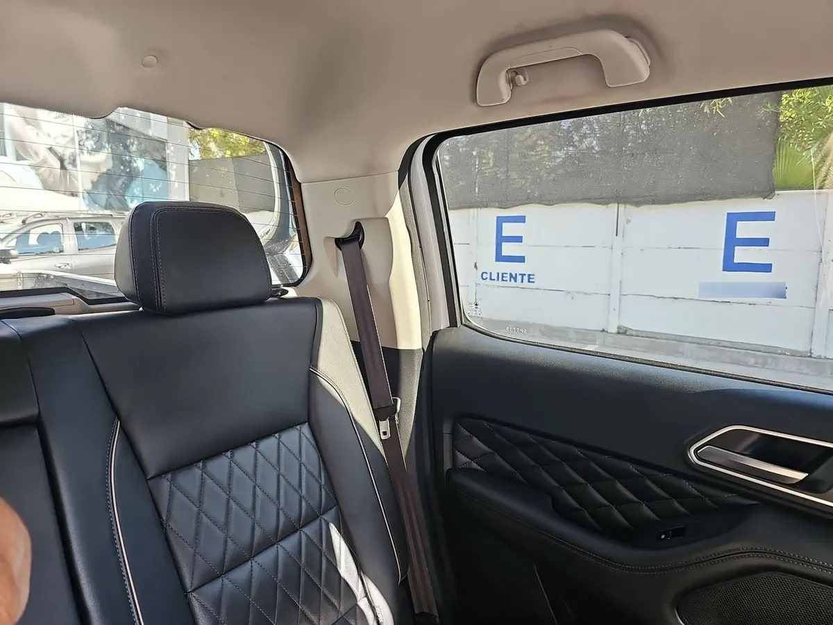 Great Wall Poer Plus 2.0t Elite Diesel 4x4 Dob. Cab. At 4p año 2023