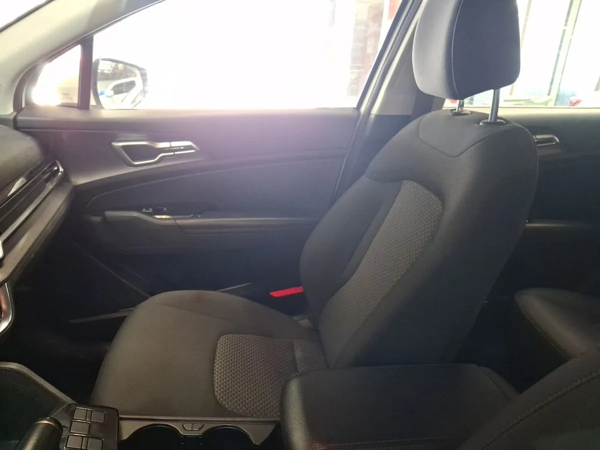 Kia Sportage 2.0 Ex Dies 2wd 8at 5p año 2023