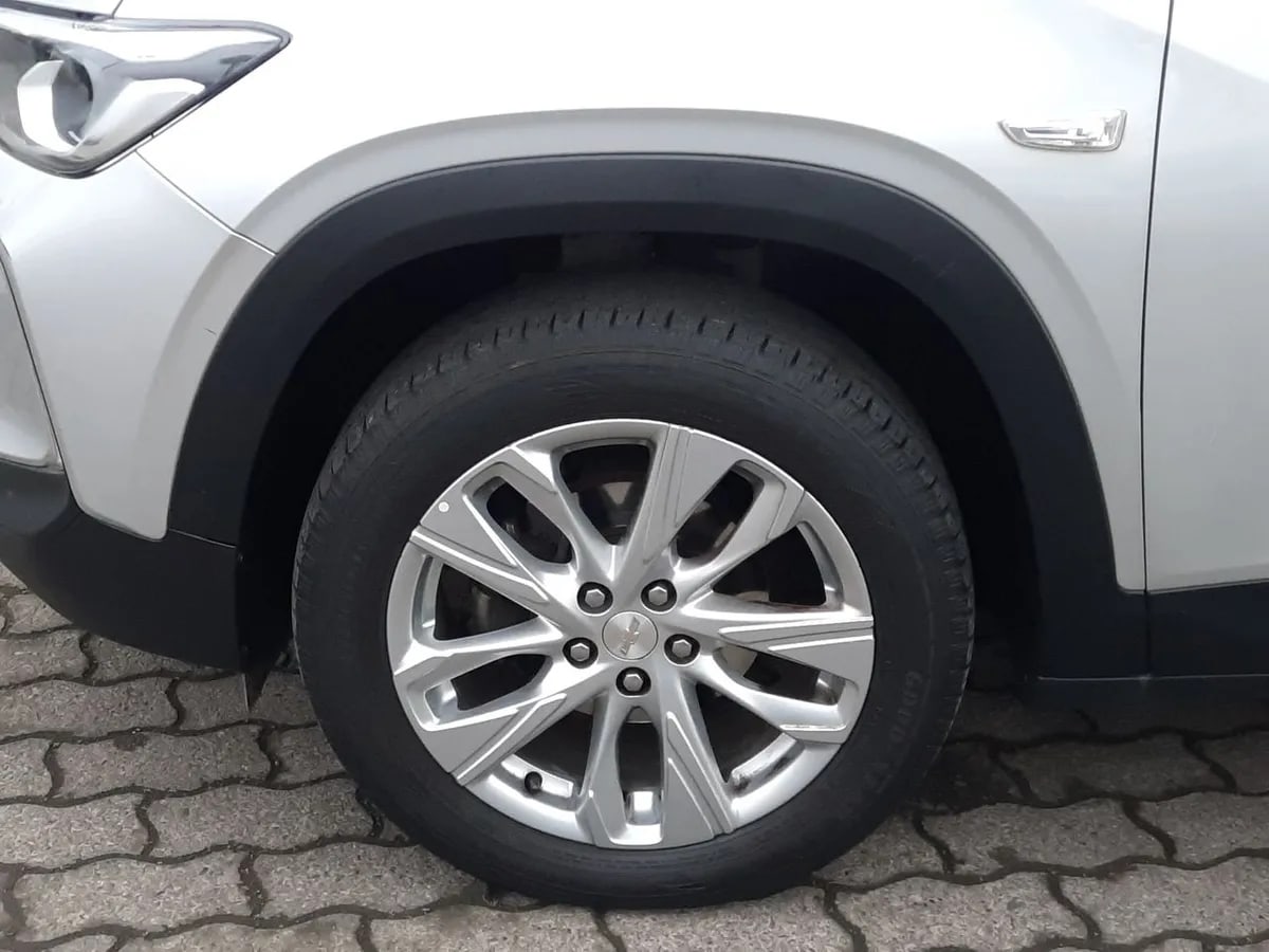 Chevrolet Tracker 1.2t Ltz Fwd At 5p año 2023