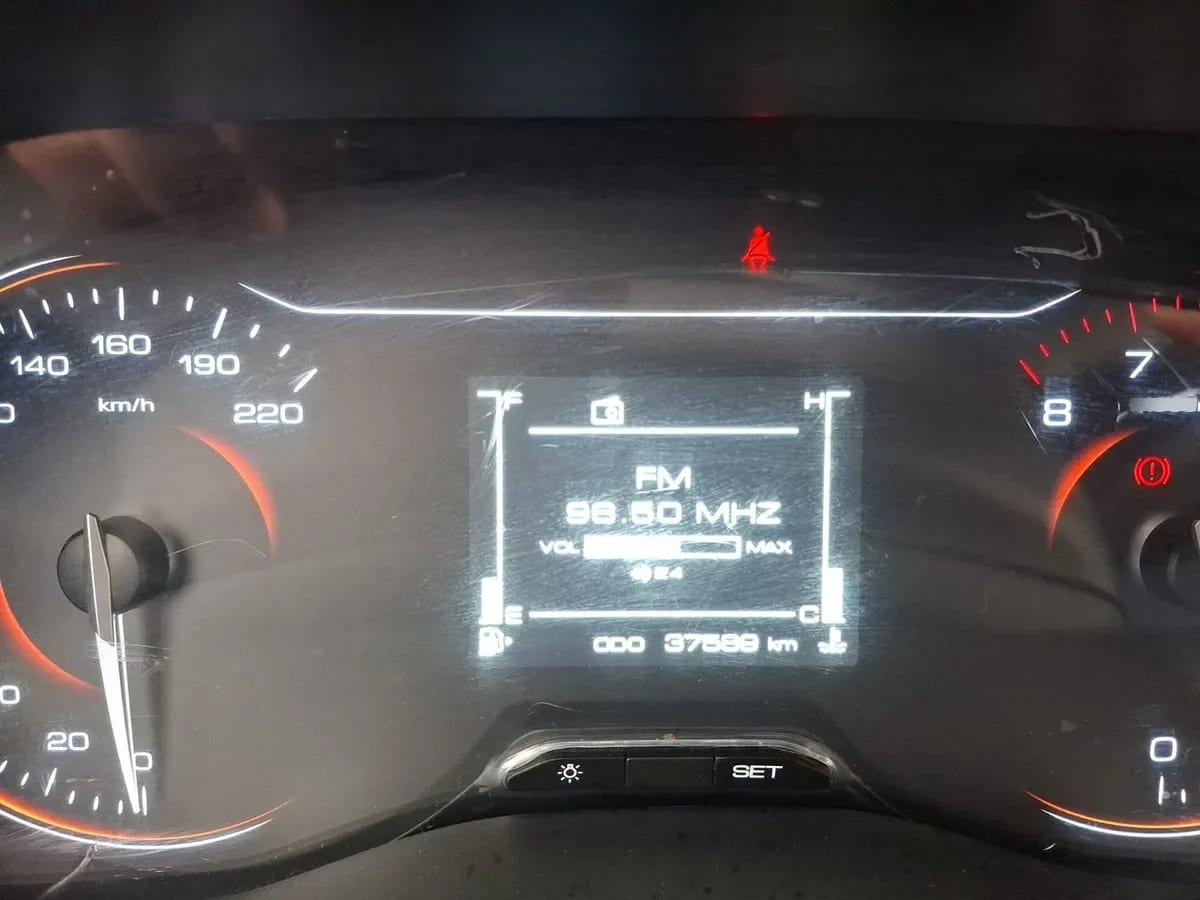 Chevrolet Sail 1.5 Nb Lt R 4x2 Sdn Mt 4p año 2024