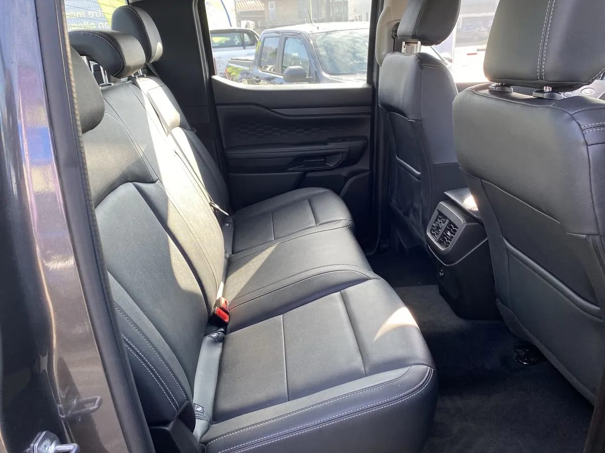 Ford Ranger 2.0 Xlt Diesel 4x2 Dob. Cab. At 4p año 2025