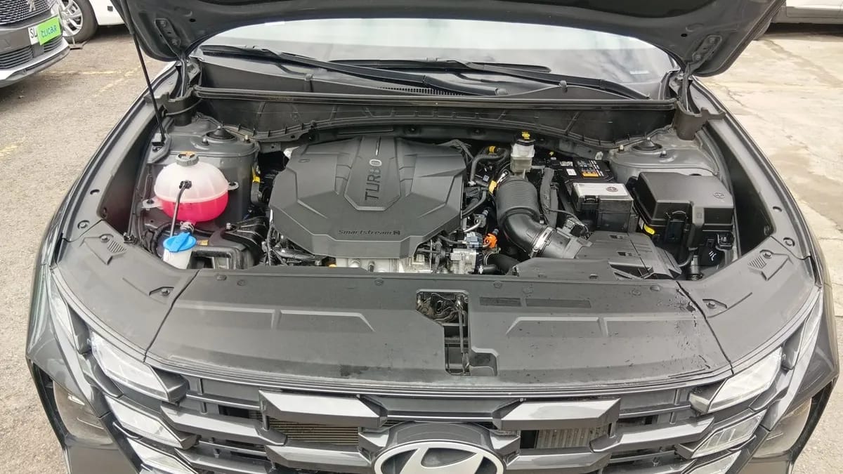 Hyundai Tucson 2.0 Nx4 Plus Fl Diesel 2wd At 5p año 2025