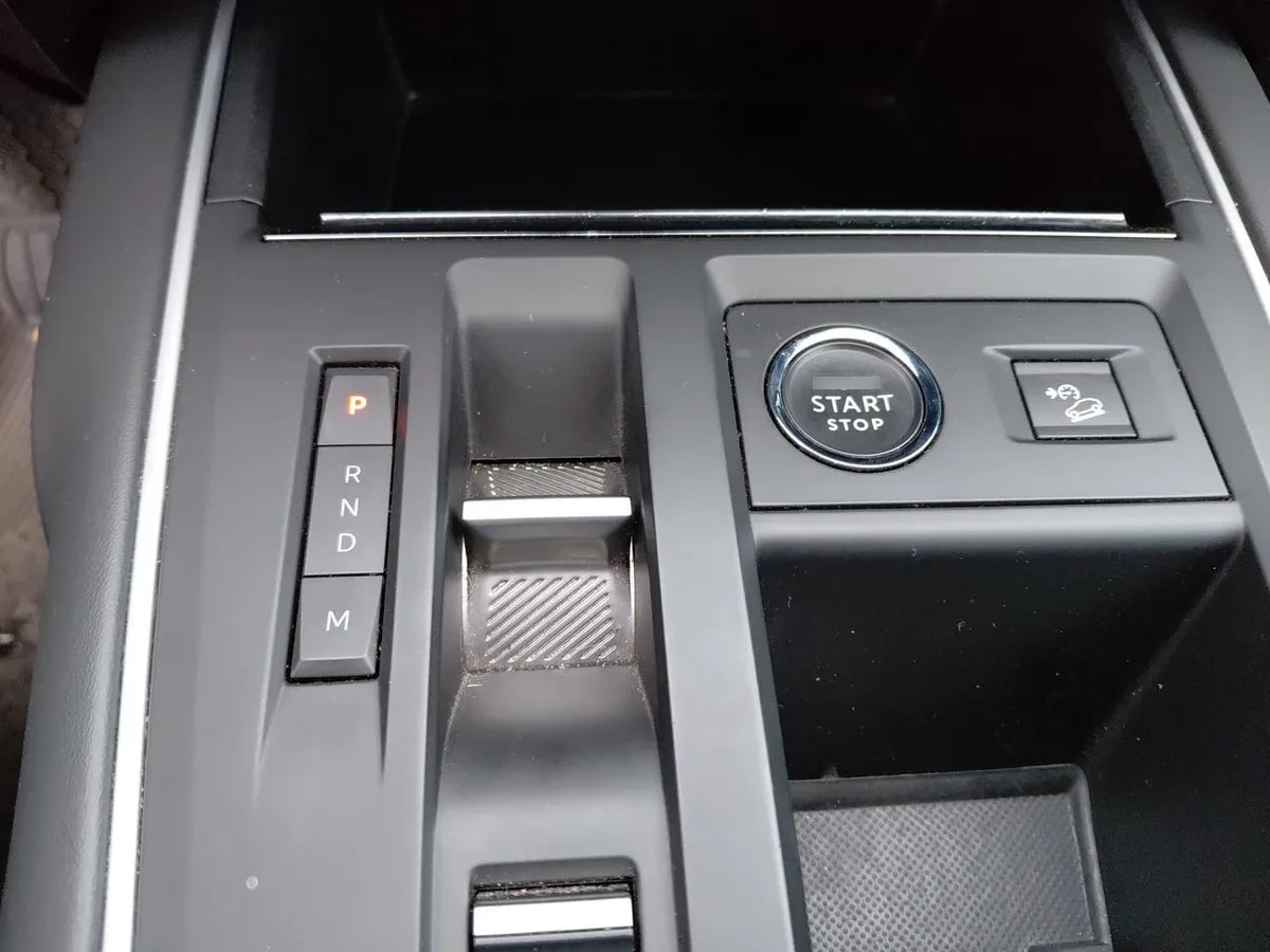 Citroen C5 Aircross 1.5 Feel Pack Diesel 4x2 130 Ss Eat8 At 5p año 2024