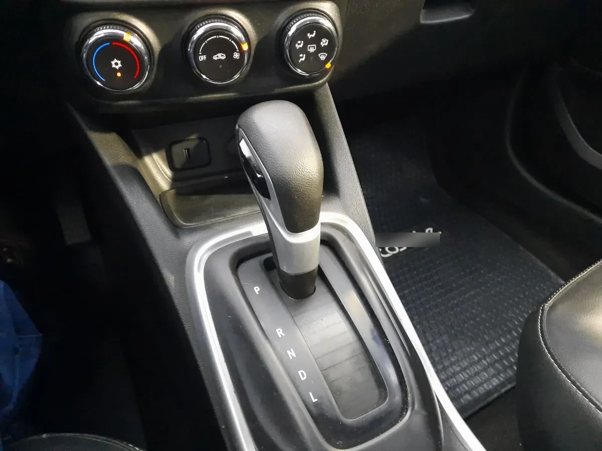 Chevrolet Tracker 1.2t Ltz Fwd At 5p año 2023