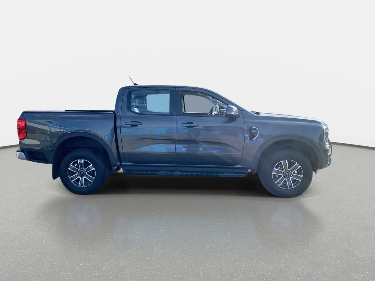 Ford Ranger 2.0 Xlt Diesel 4x2 Dob. Cab. At 4p año 2025