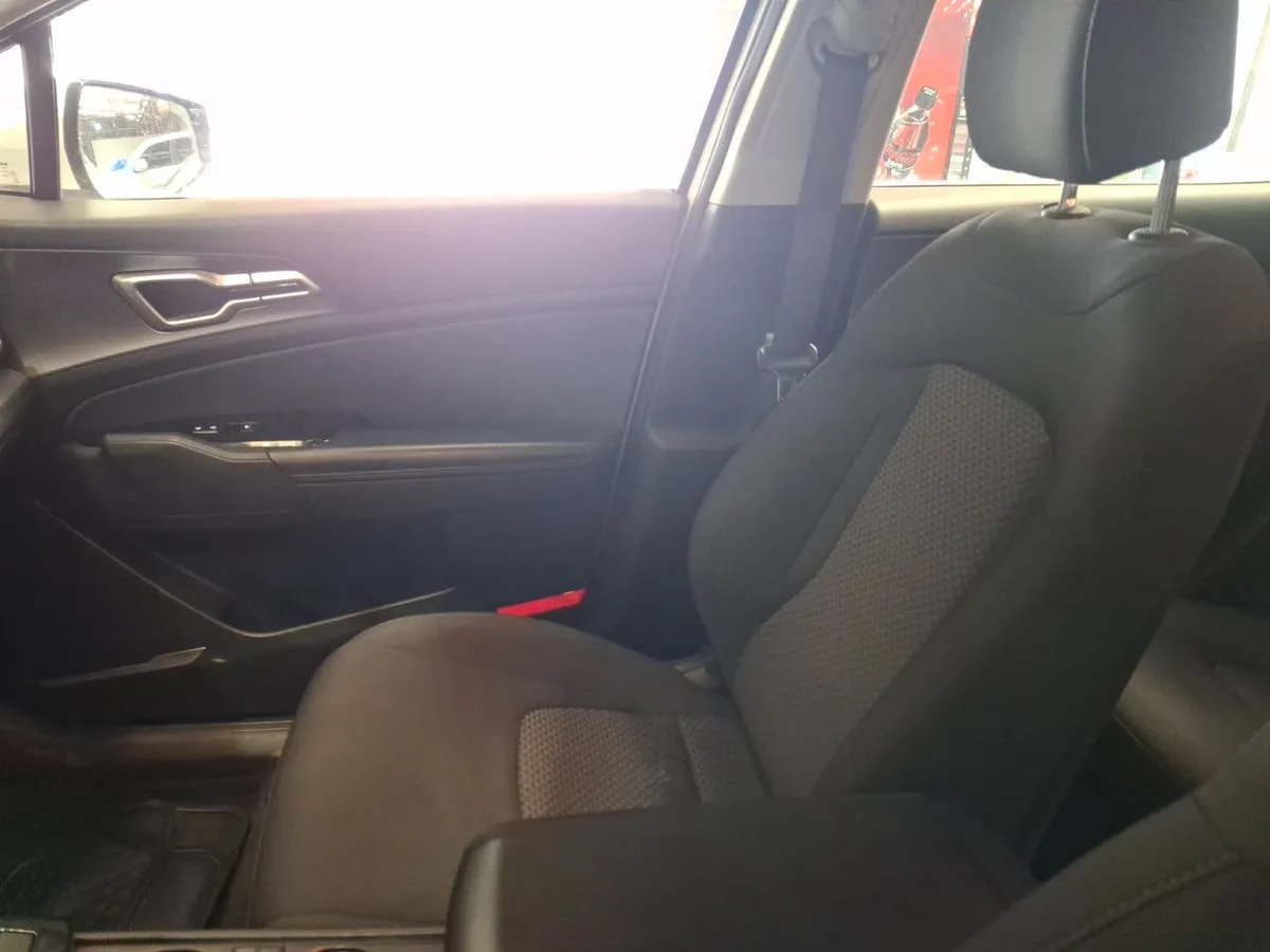 Kia Sportage 2.0 Ex Dies 2wd 8at 5p año 2023