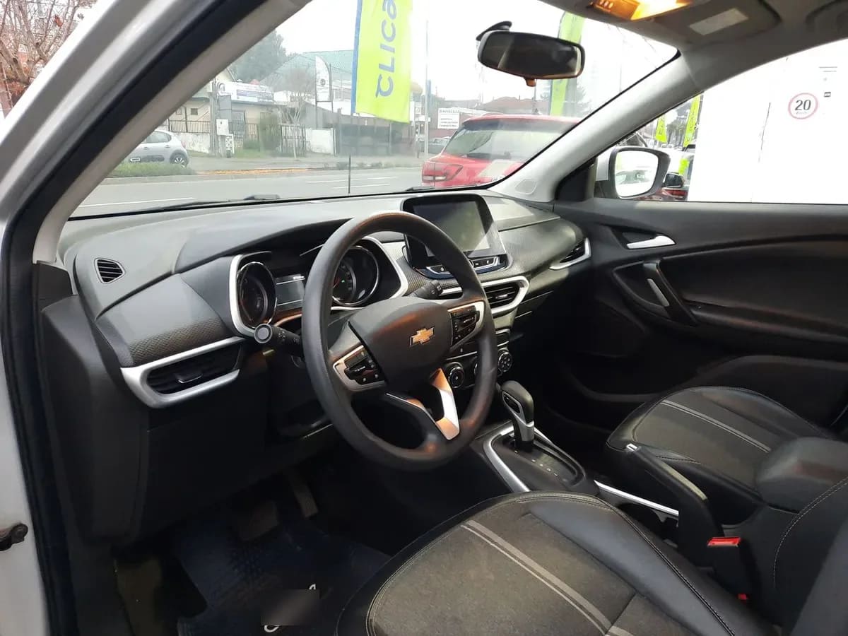 Chevrolet Tracker 1.2t Ltz Fwd At 5p año 2023