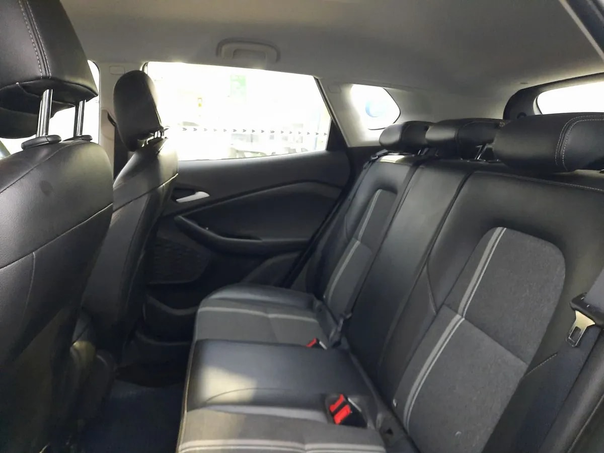 Chevrolet Tracker 1.2t Ltz Fwd At 5p año 2023
