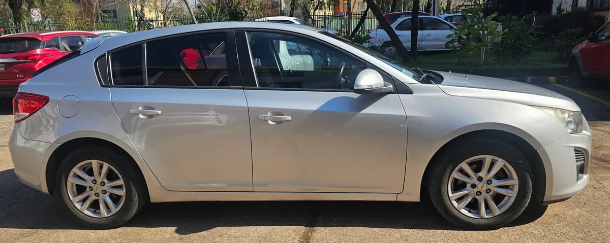 CHEVROLET CRUZE 1.8 Iii E5 Nb Ll Ls Mt año 2015