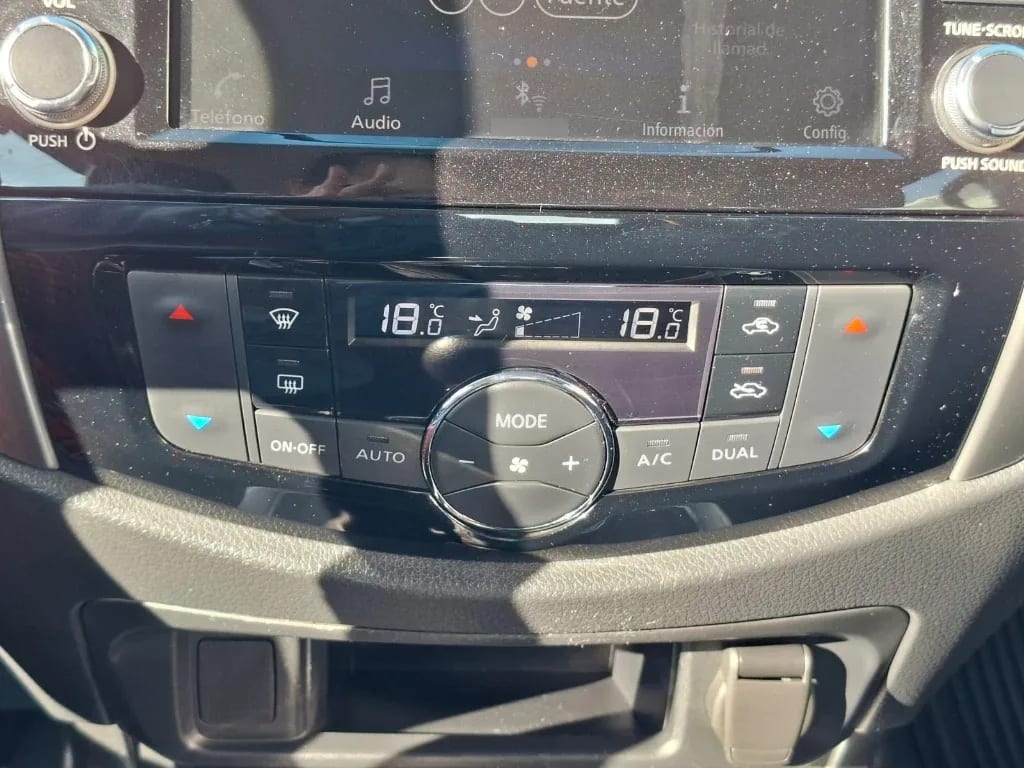 Nissan Navara Dc 4x2 2.3tdi Xe año 2022