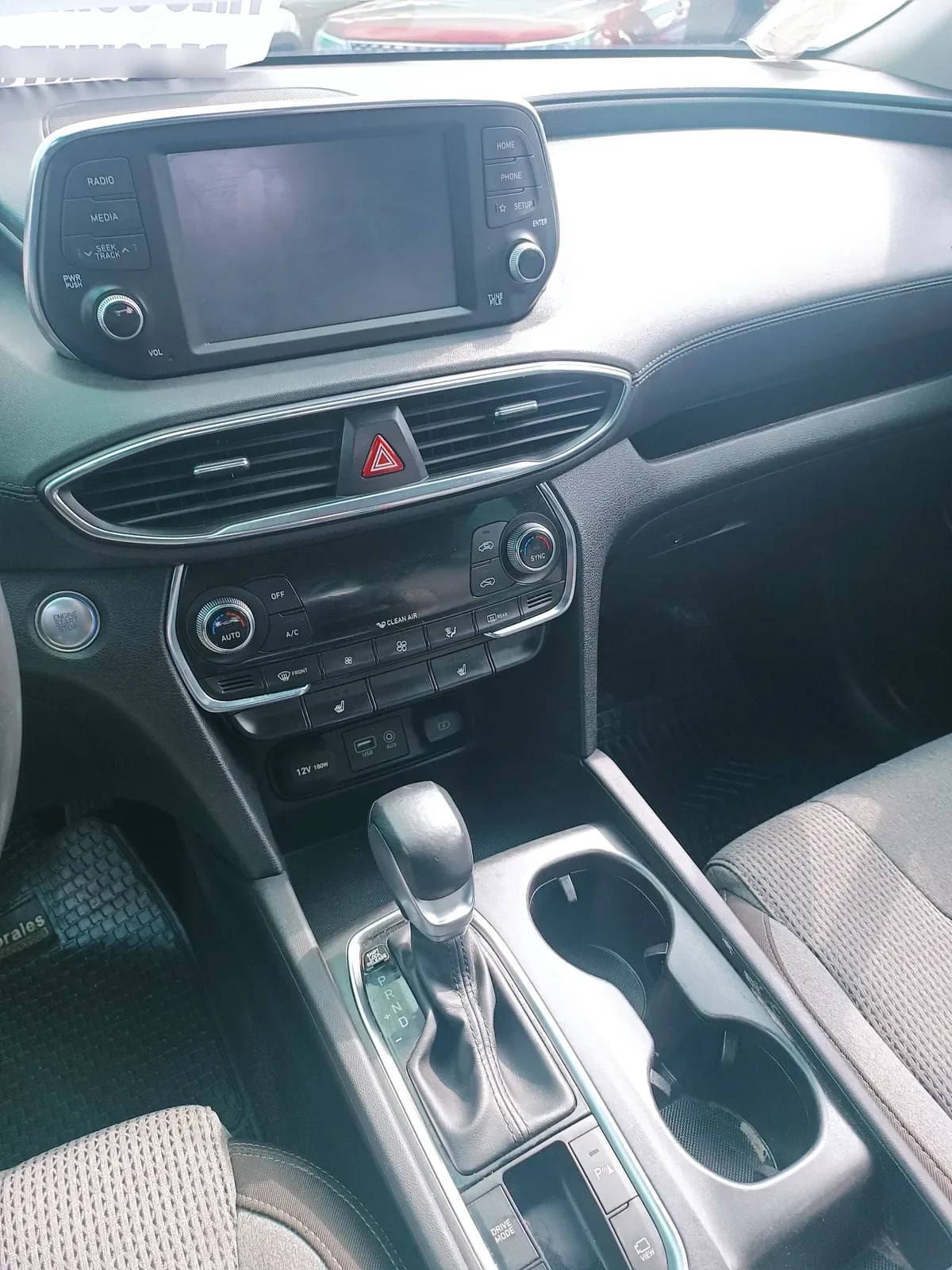 HYUNDAI SANTA FE 2.4 Gl 2wd Mt año 2019