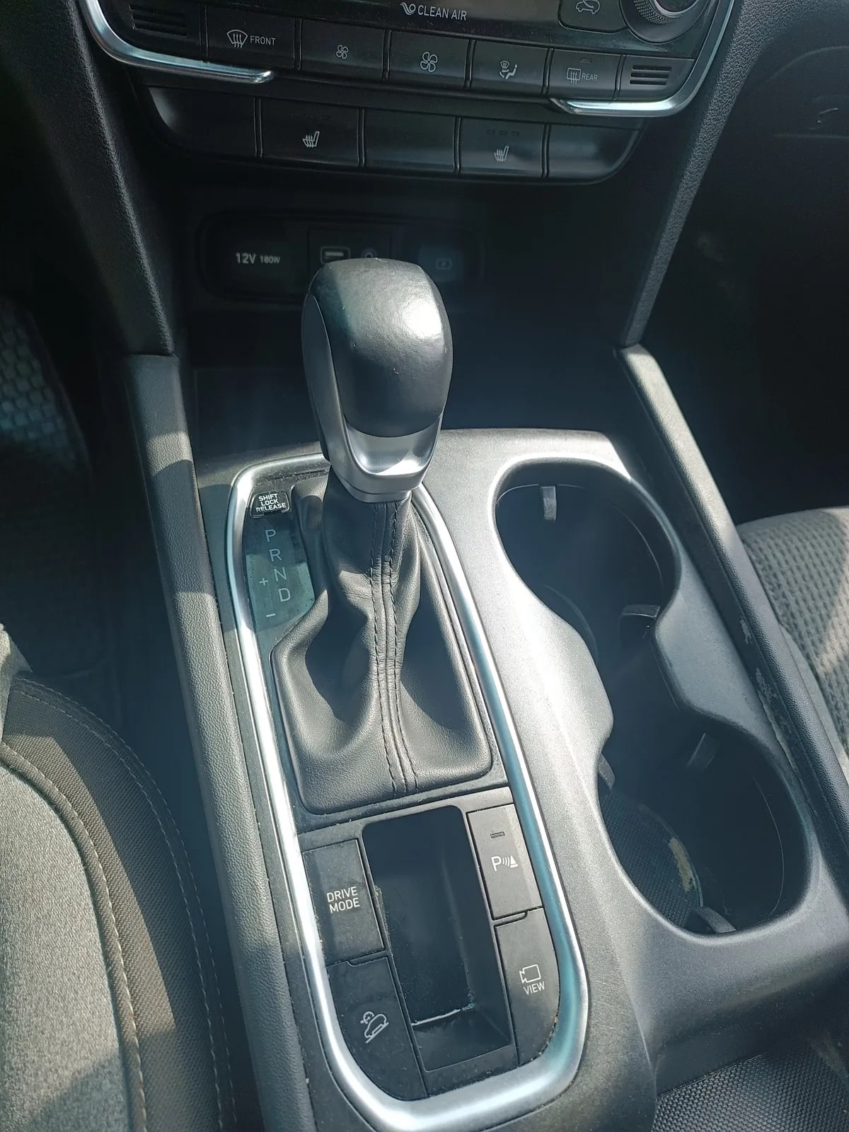HYUNDAI SANTA FE 2.4 Gl 2wd Mt año 2019