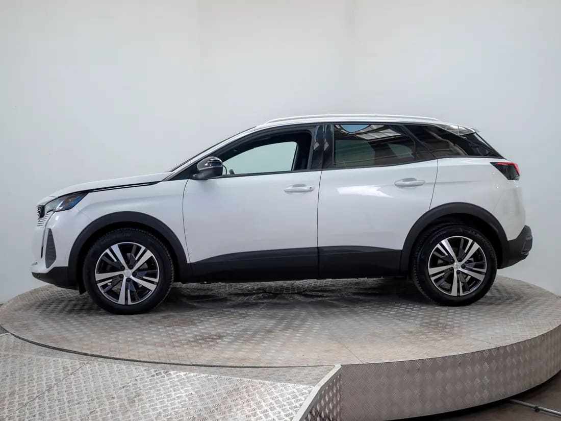 Peugeot 3008 3008 1.2 Active Pack Puretech 130 Mt año 2024