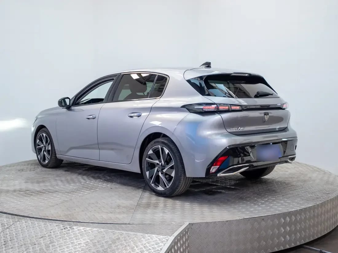 Peugeot 308 308 1.5 Allure Pack Bluehdi 130 At Diesel año 2023