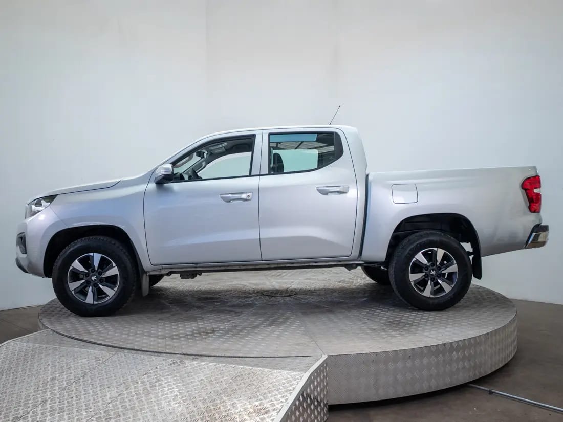 Peugeot Landtrek Landtrek Active Diesel 180hp 4x4 At año 2025